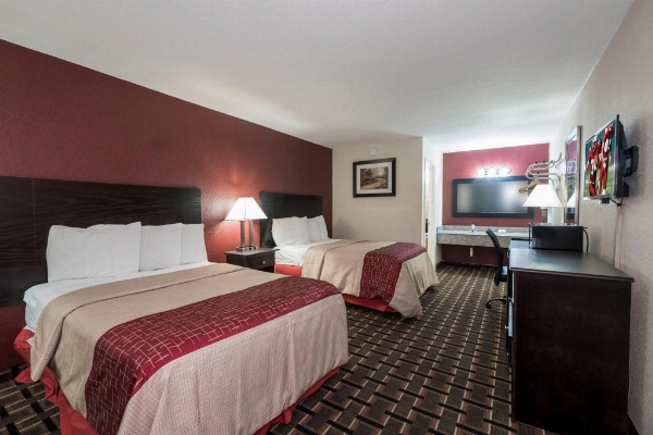 Red Roof Inn Mobile - Midtown image 9